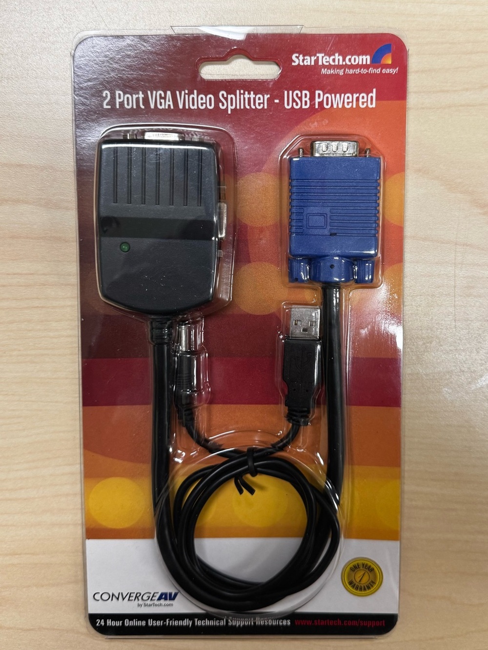 StarTech.com 2-Port VGA Video Splitter - Black with Blue VGA Connector